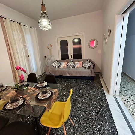 Appartamento Athens 3Br Riviera Alimos Esterno foto