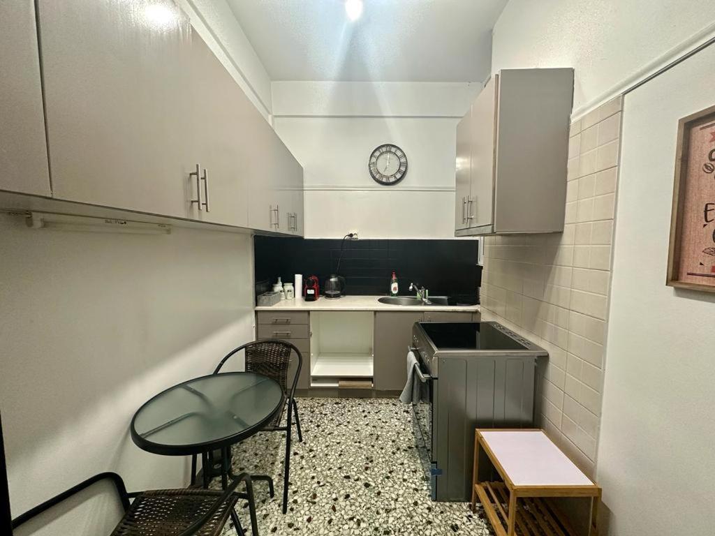 Appartamento Athens 3Br Riviera Alimos Esterno foto